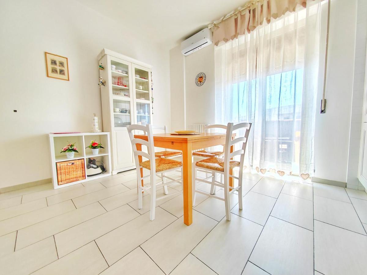 Dimora Sea View Apartment โมโนโปลี ภายนอก รูปภาพ