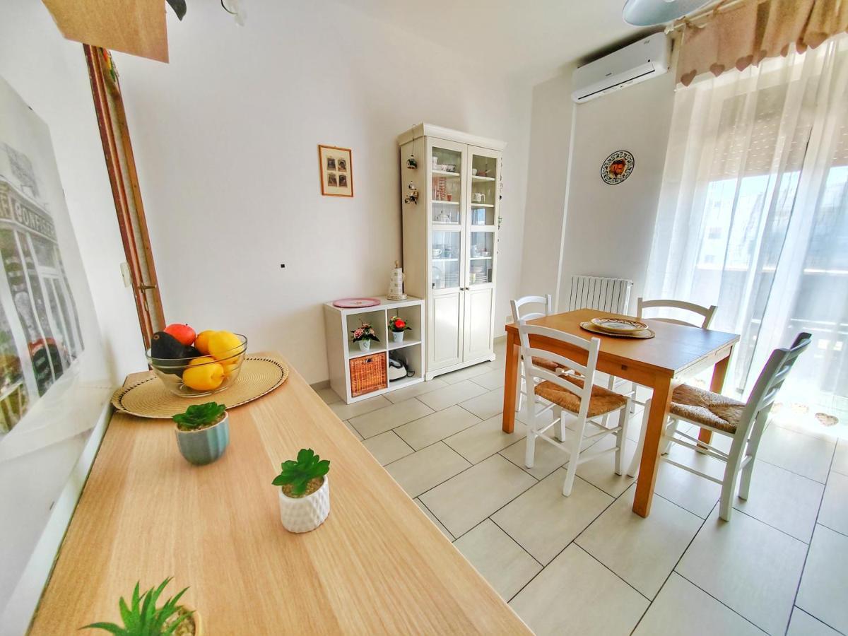 Dimora Sea View Apartment โมโนโปลี ภายนอก รูปภาพ