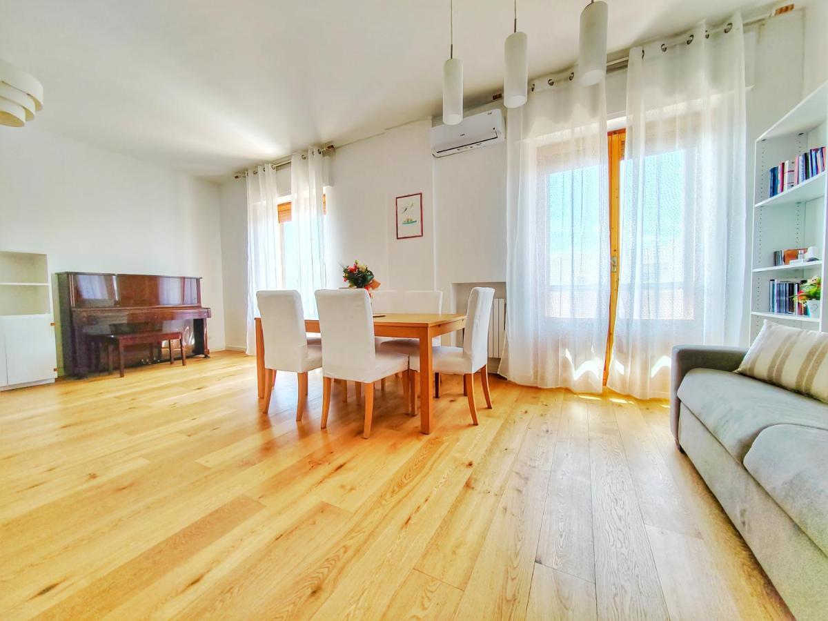 Dimora Sea View Apartment โมโนโปลี ภายนอก รูปภาพ